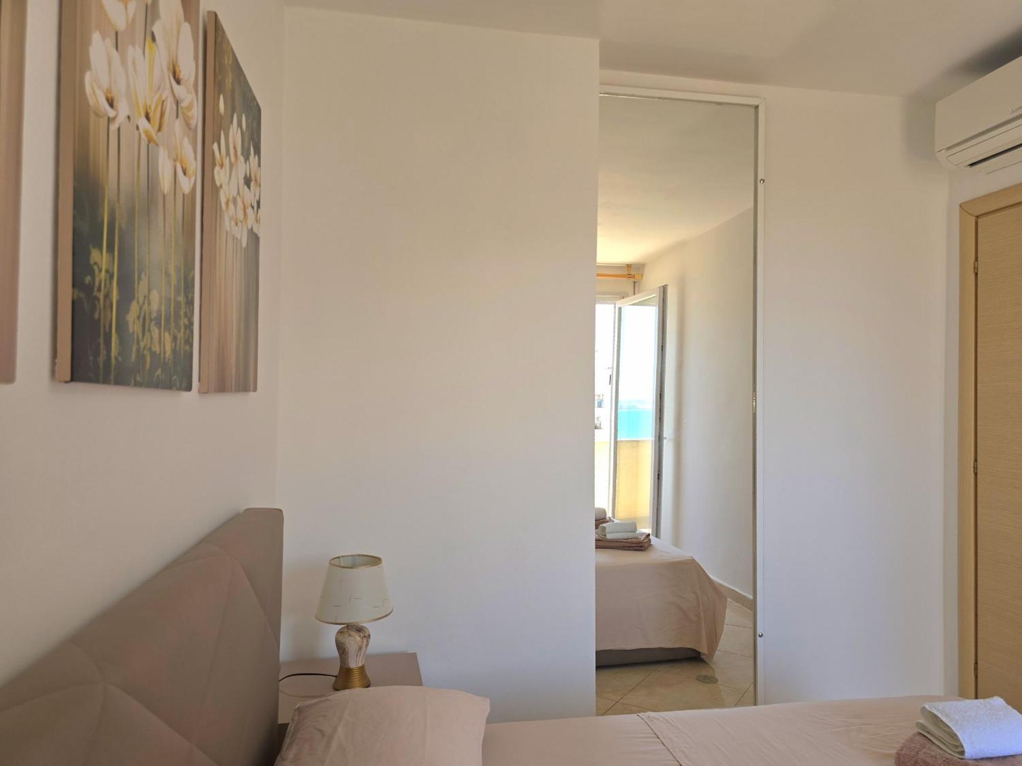 Sea View 073